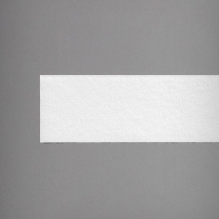 Image Moulure de fibrociment HardieTrim - 1'' x 2 ½'' x 12' - Blanc Arctique                                                                                